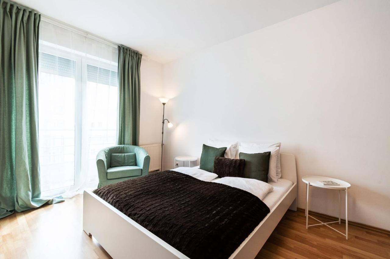 Pleasant & Comfy Apartment In Super Location Budapest Ngoại thất bức ảnh